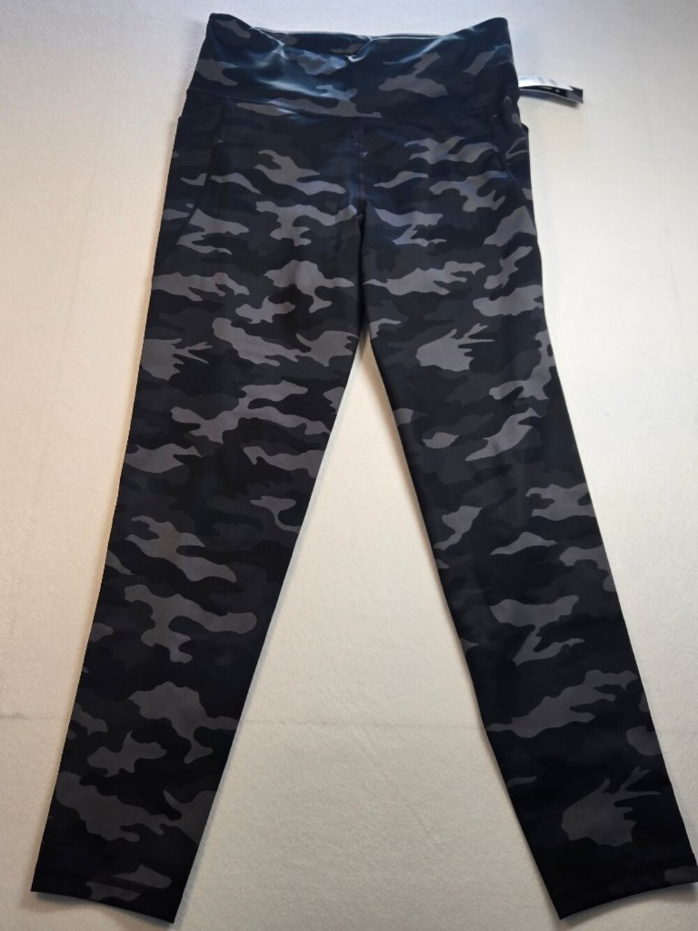 Ideology Camo Leggings Medium NWT